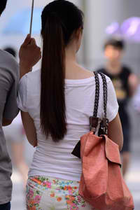 年轻的女教师2